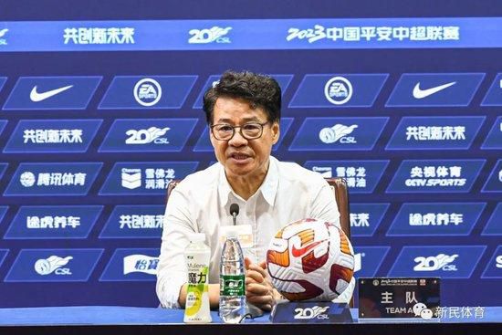 老师奶子好大